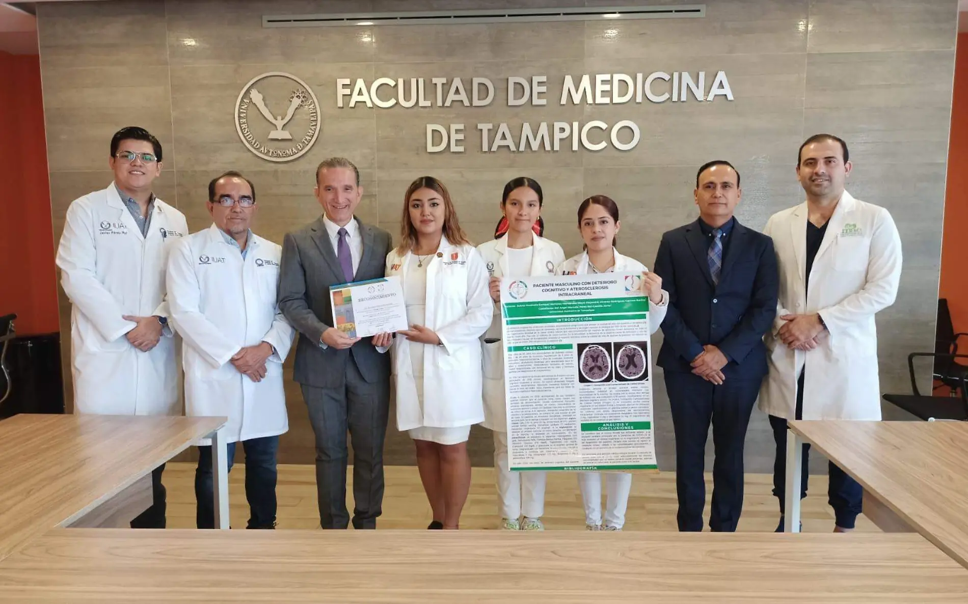 Facultad de Medicina de la UAT logra importante lugar en congreso de Querétaro 